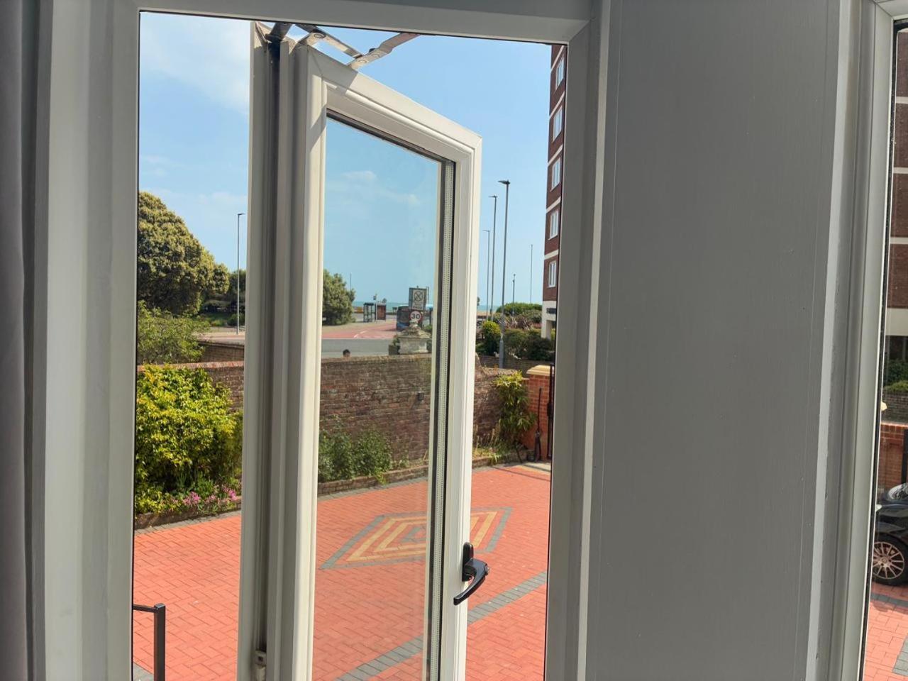 Inn By The Sea, Portsmouth, Parking Ev 22Kw Available 外观 照片